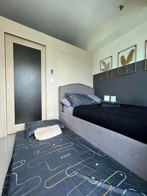 #33 Jazz Residences Manila 0*,